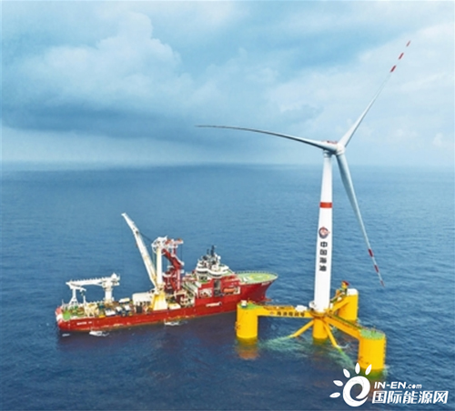 海上(shàng)風電走向深遠海—— “觀瀾”並網 輸送(sòng)綠電 海上風電走向深遠海—— “觀瀾”並網 輸送綠電
