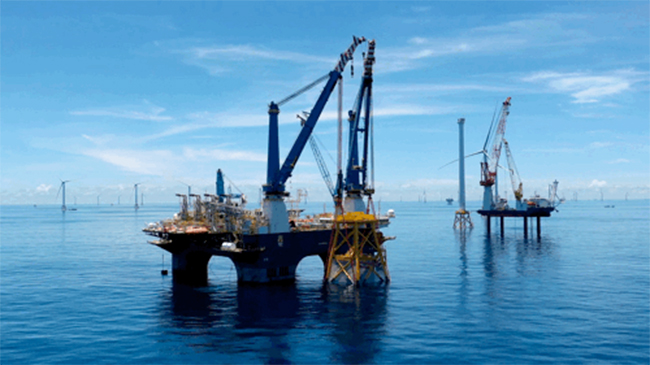 全球首台“導管架風機 網箱”風漁融合一(yī)體化裝備順利完成(chéng)海上安裝 全球首台“導管架風機 網箱”風漁融合一(yī)體化(huà)裝備順利完(wán)成海上安裝