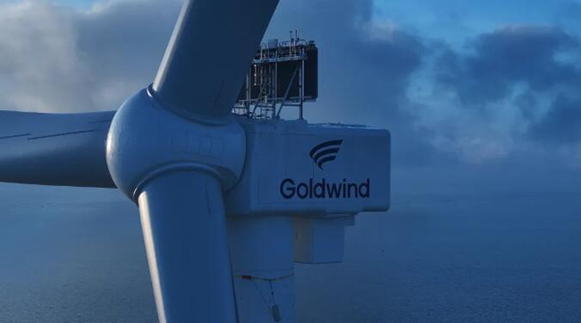 金風科技16MW漂浮式風電機組成功吊裝 金風科技16MW漂浮式風電機組成(chéng)功吊裝