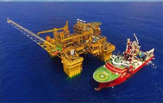 “深海一號”能源站主臍（qí）帶纜鋪設完成