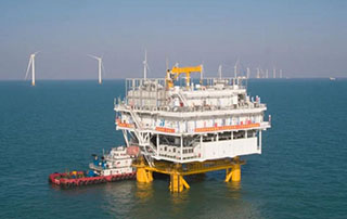 海南首座！三航（háng）局華能（néng）臨高海上風電場項目海上升壓站吊裝圓滿完成（chéng）
