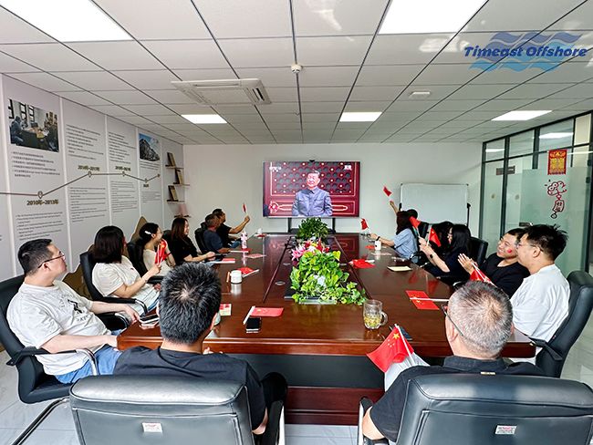 承閱兵榮光 凝愛國力量 —— 羞羞视频免费观看海(hǎi)工紀念抗戰(zhàn)勝利 80 周年(nián) 承閱兵(bīng)榮(róng)光 凝愛國力量 —— 羞羞视频免费观看海工紀念抗戰勝利 80 周年