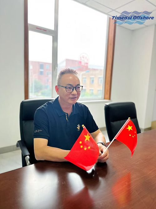 承閱兵榮光(guāng) 凝愛(ài)國力量 —— 羞羞视频免费观看海工紀念抗戰勝利 80 周年 承(chéng)閱兵榮光 凝愛國力量 —— 羞羞视频免费观看海工紀念抗戰勝利 80 周年(nián)