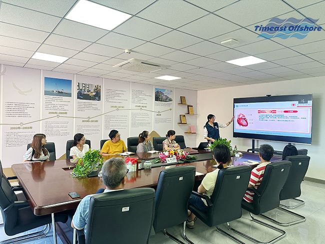 羞羞视频免费观看海工舉辦“夏季送(sòng)清涼 防暑保安康”主題培訓 羞羞视频免费观看海工舉辦(bàn)“夏(xià)季送清涼 防暑保安康”主(zhǔ)題培訓