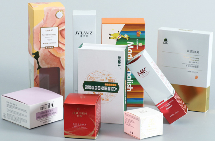 包裝膠水用來粘（zhān）覆膜紙盒的